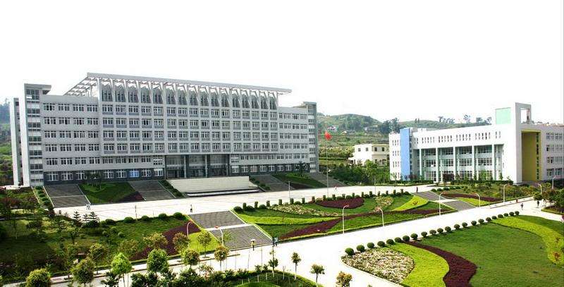 海南医学院费用_海南医学院学费是多少_海南医学院学费
