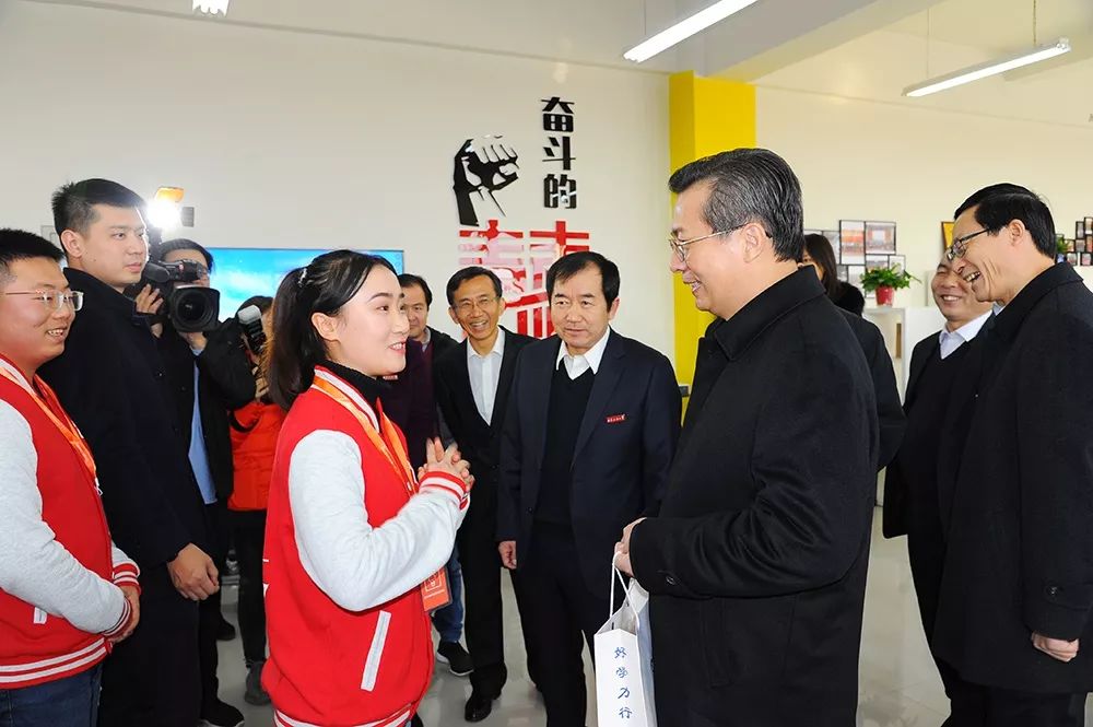 西安石油大学教务_西安石油教务处_西安石油大学官网教务处
