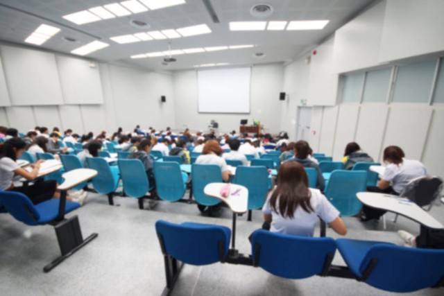 中国排名靠前的传媒大学_中国前十传媒大学排名_传媒类大学排名中国
