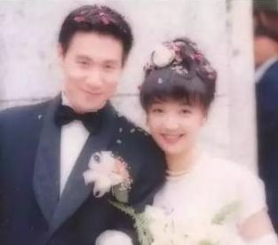 沈佳妮的老公是谁_沈佳妮_沈佳妮个人简介
