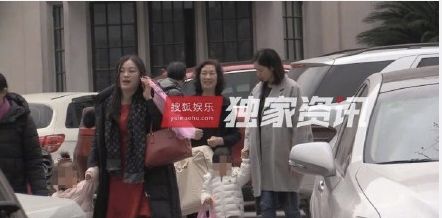 沈佳妮的老公是谁_沈佳妮个人简介_沈佳妮