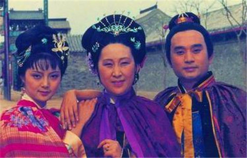 生日是提前好还是推迟好_四月是我的生日_生日是按农历还是阳历
