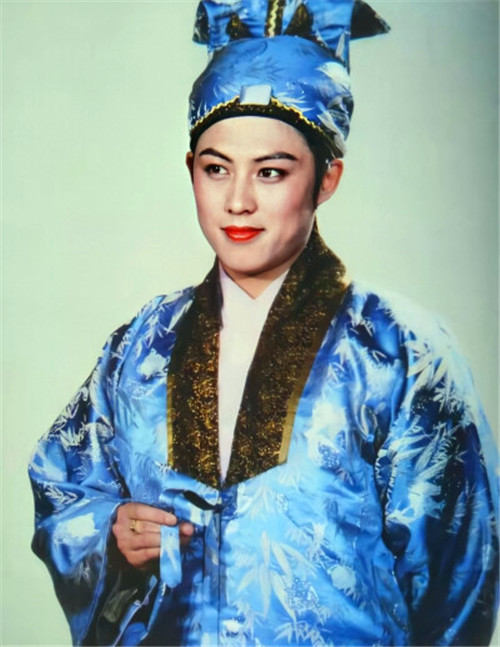 生日是按农历还是阳历_生日是提前好还是推迟好_四月是我的生日