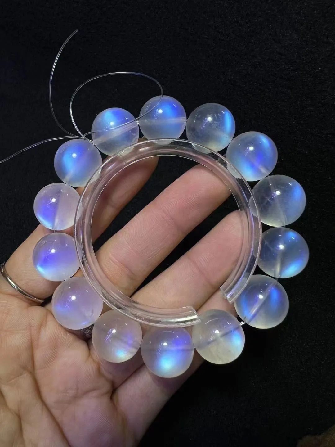 月光石的功效与作用_月光石功效与作用害处_月光石功效作用与禁忌