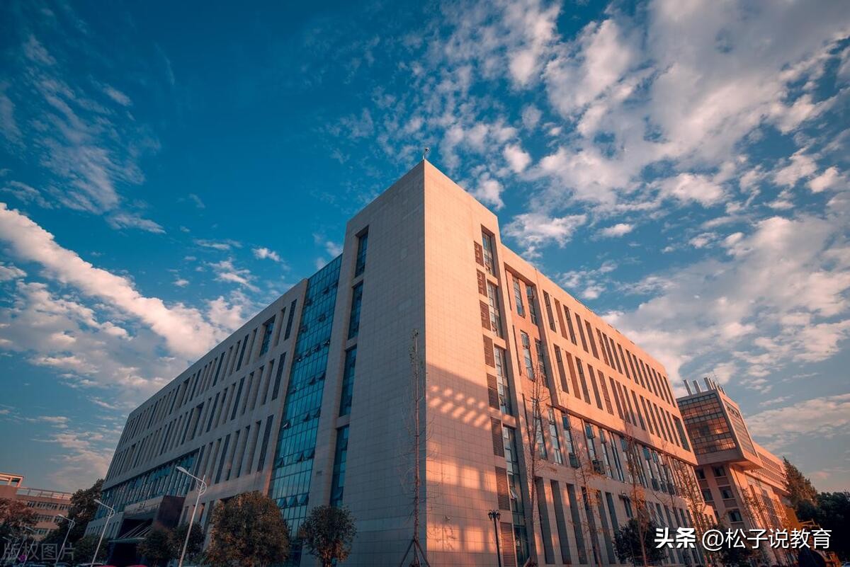 湖北工业大学属几本大学_千万别来湖北工业大学_湖北工业大学别名