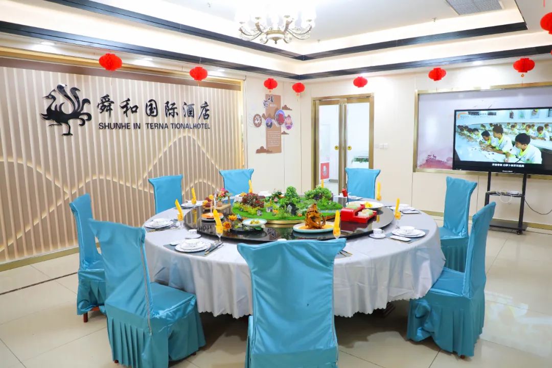 学费东方学校怎么交_东方学校学费多少_东方学校初中学费多少钱一个月