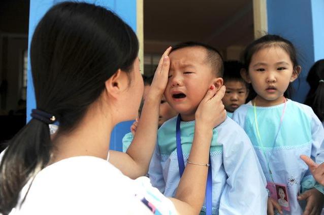 小学毕业值得哭吗_小学毕业泪崩_哭毕业值得小学生看吗