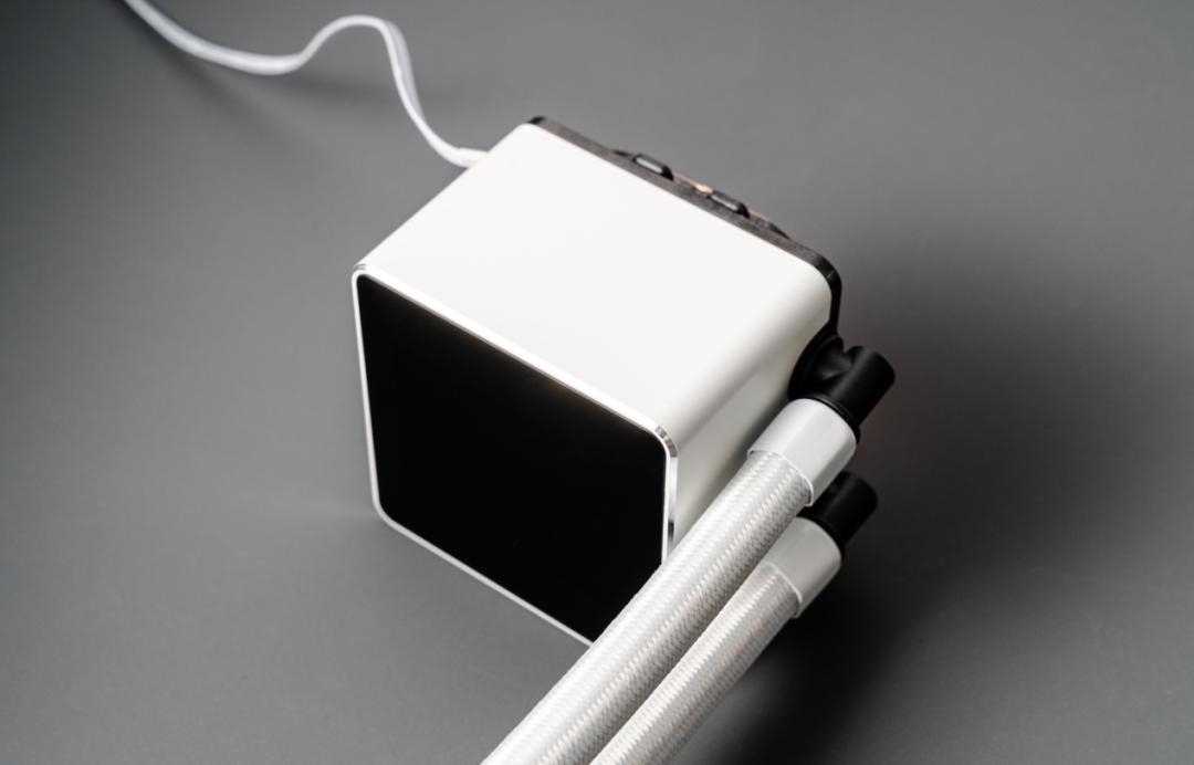 水冷散热器什么牌子好_散热牌子水冷器好用吗_散热牌子水冷器好不好