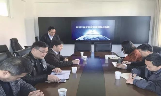 昆明实验中学高中部招生电话_昆明实验中学高中_昆明长鸿实验中学高一报名