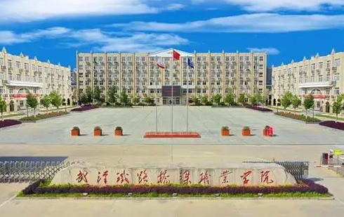 安徽大专院校排名以及录取分数线_大专院校录取分数安徽排名线表_安徽大专高考分数线排名
