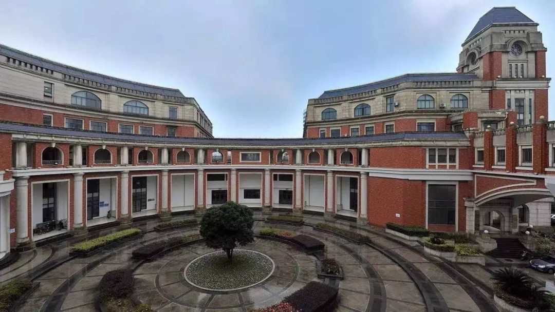 上海学校本科毕业能落户吗_上海一本学校_上海学校本科