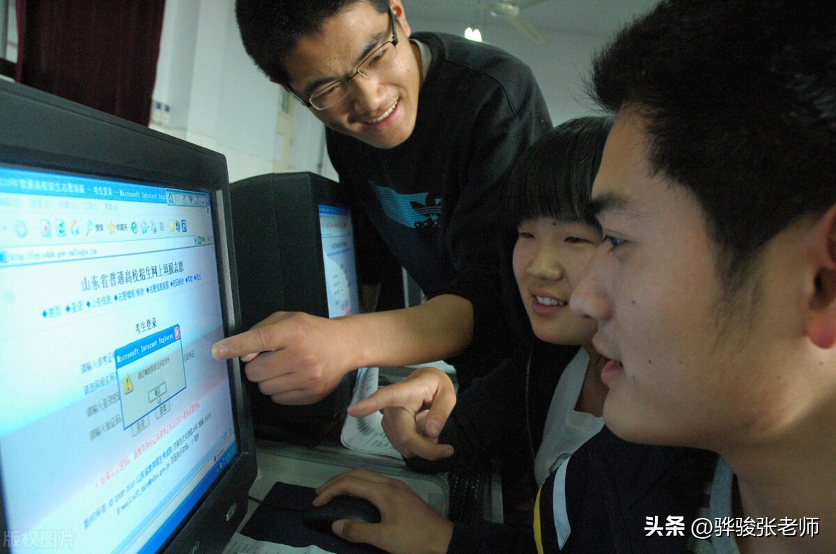 黄河学院是公办还是民办_黄河科技学院民办第一大学_黄河科技学院是民办还是公办学校