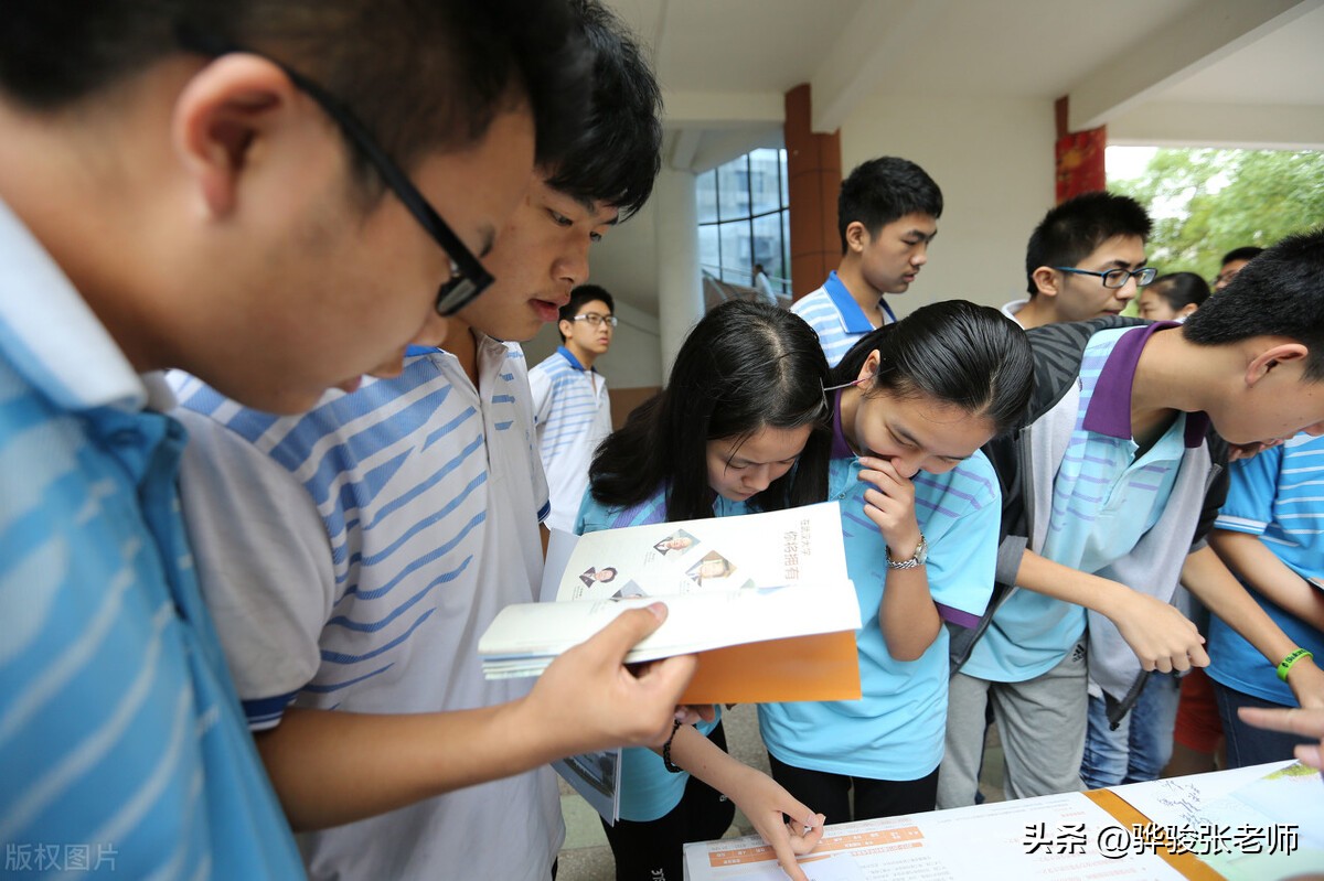 黄河科技学院民办第一大学_黄河科技学院是民办还是公办学校_黄河学院是公办还是民办