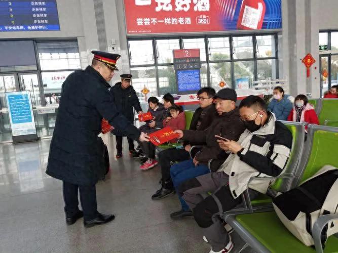郑州铁路学校包分配吗_郑州铁路学校学费多少_郑州铁路职业学费