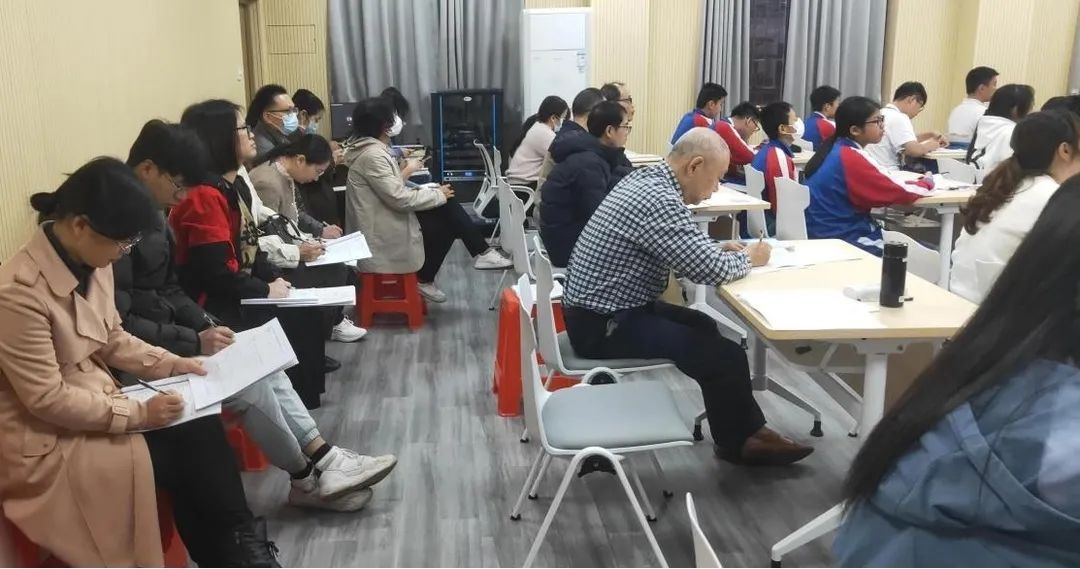 香山中学县德庆校区地址_德庆县香山中学_德庆香山中学文化
