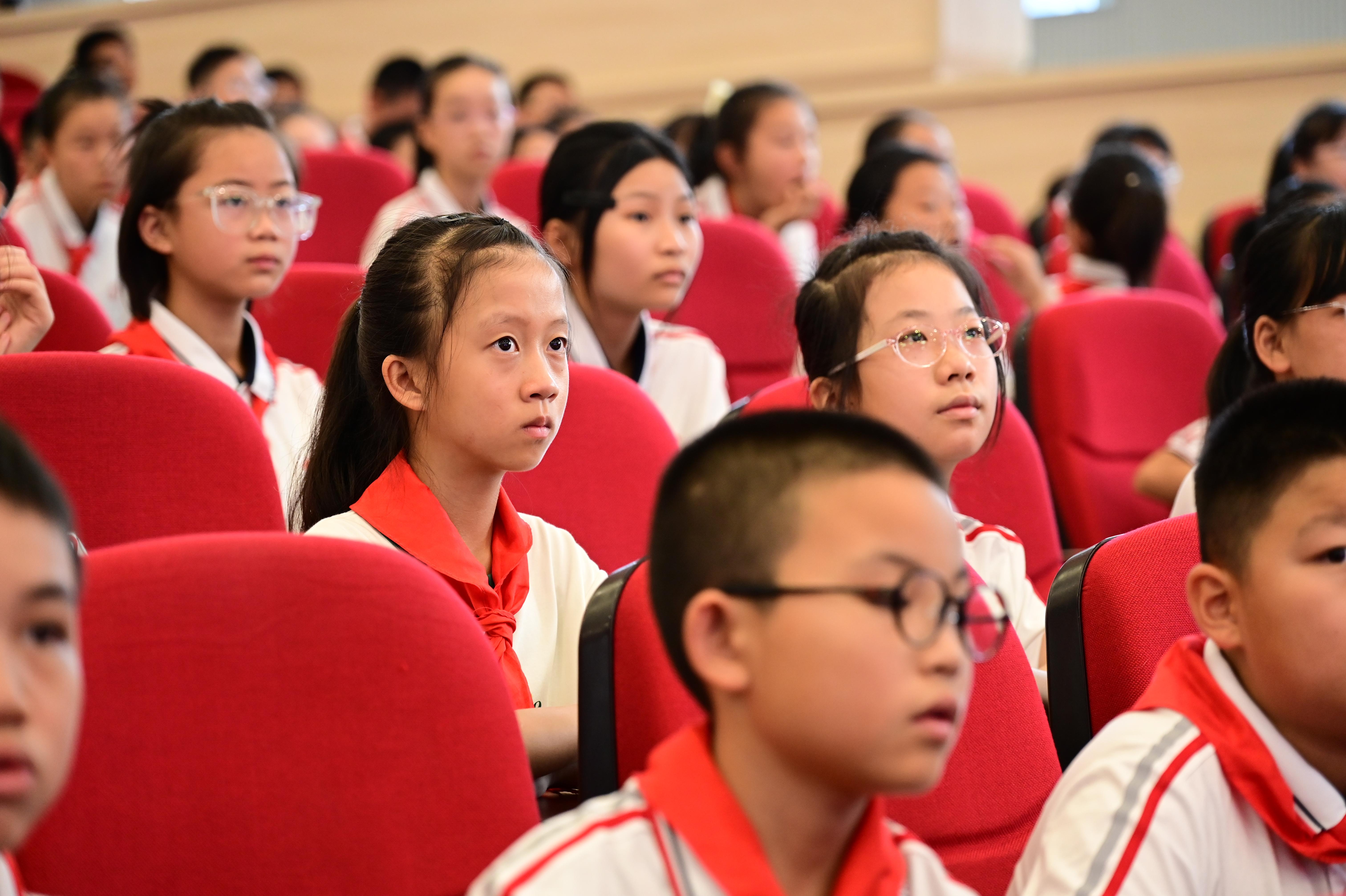 成都七中育才学校_成都育才中学是公立还是私立_成都育才中学招生要求