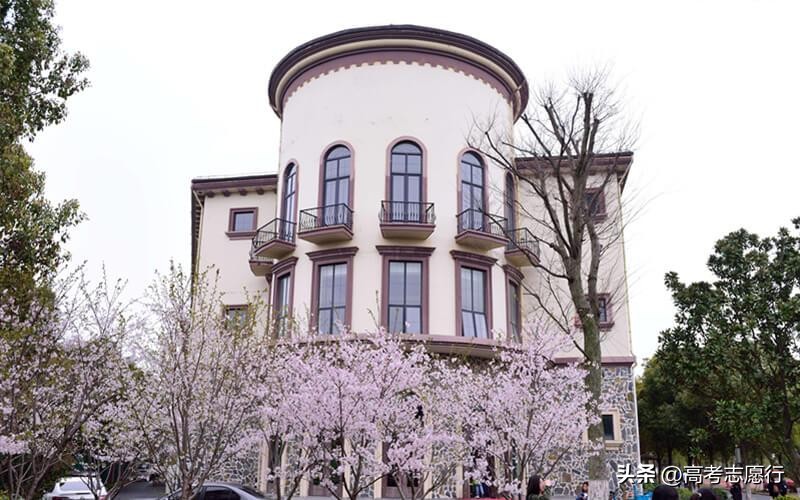 西安交通大学城市学院学费_西安交大大学城市学院学费_西安交大城市学院学费2020