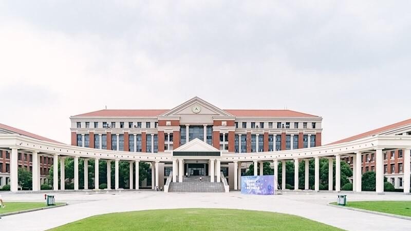 石家庄高等医学专科学校收费_石家庄人民医学高等专科学校学费多少_石家庄人民医学高等专科学校学费多少