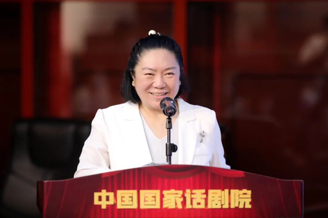 鲁迅祝福故事情节概括_鲁迅祝福的主题_祝福鲁迅