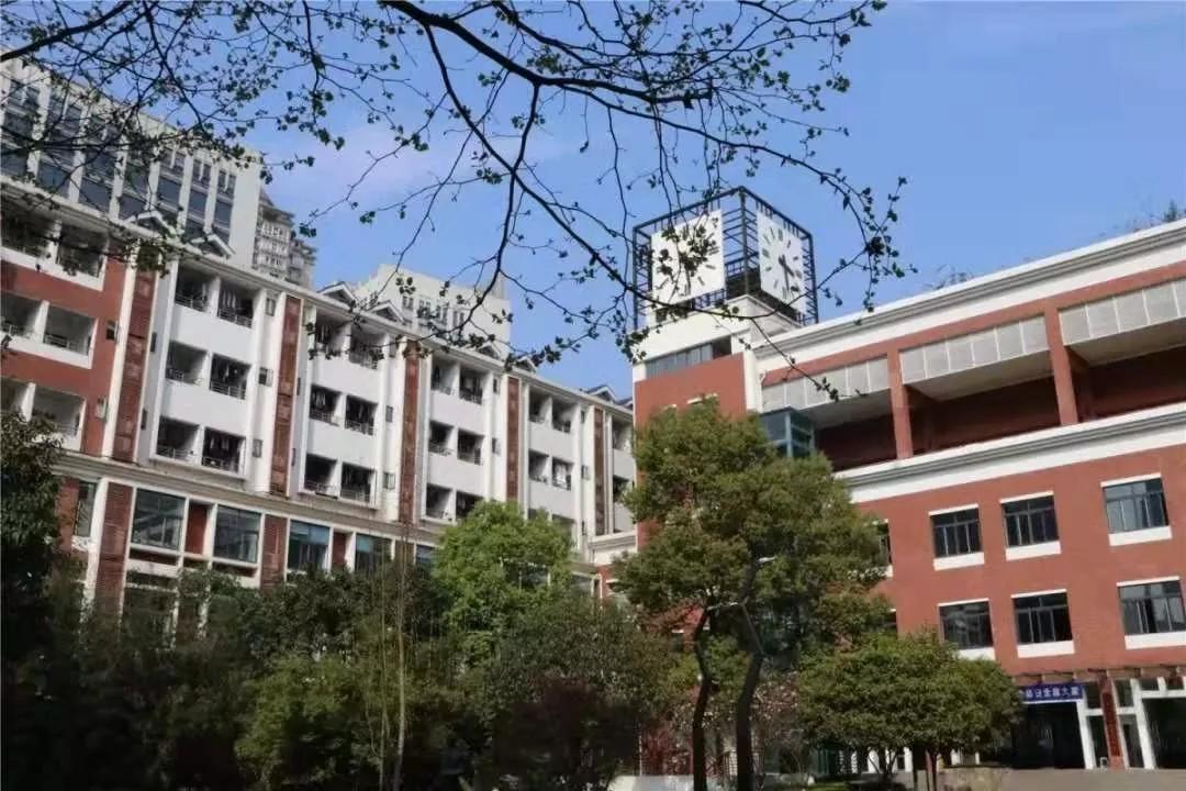 重庆江北好的中学_重庆江北的中学_重庆江北中学