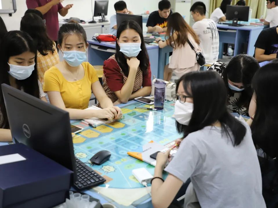 广东培正学院强智系统_广东培正学院强智教务_广东强智教务管理系统登录